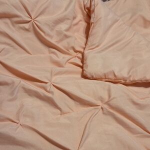 Peach Comforter Set